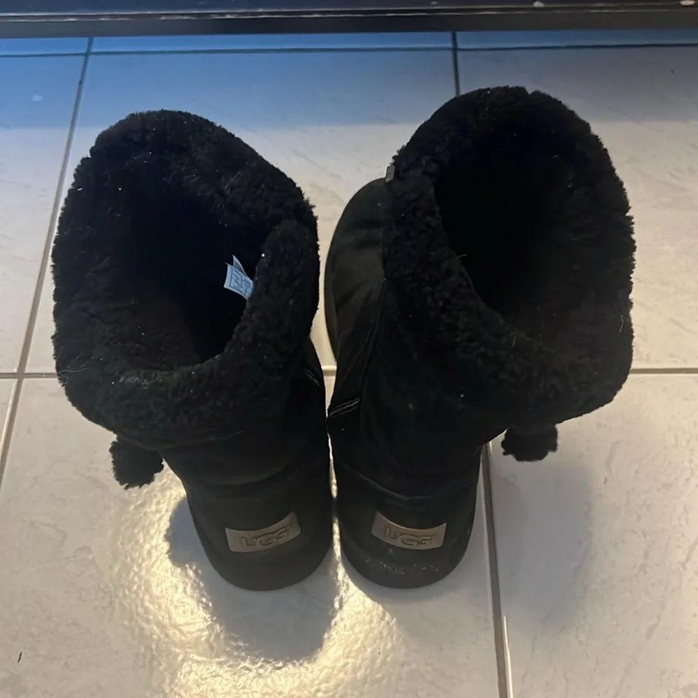 Used UGG Black Suede boots Women size 9